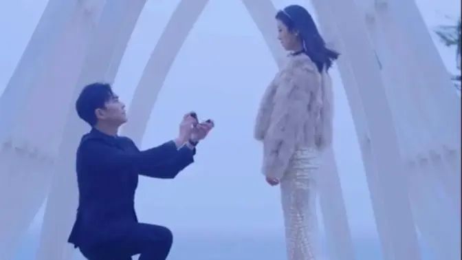 万亿女王惹不起}