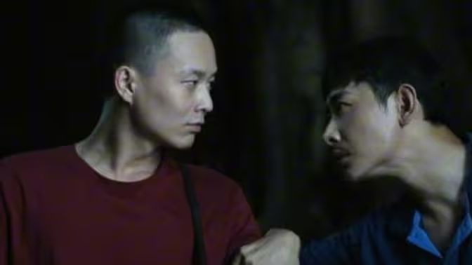 爱在灰烬中重生}
