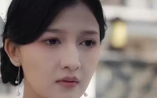 《爱在心头口难开》}