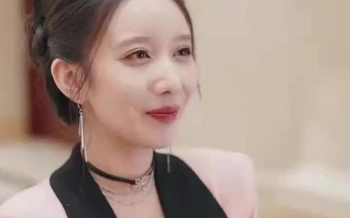 逃婚夫妇又掉马甲了}