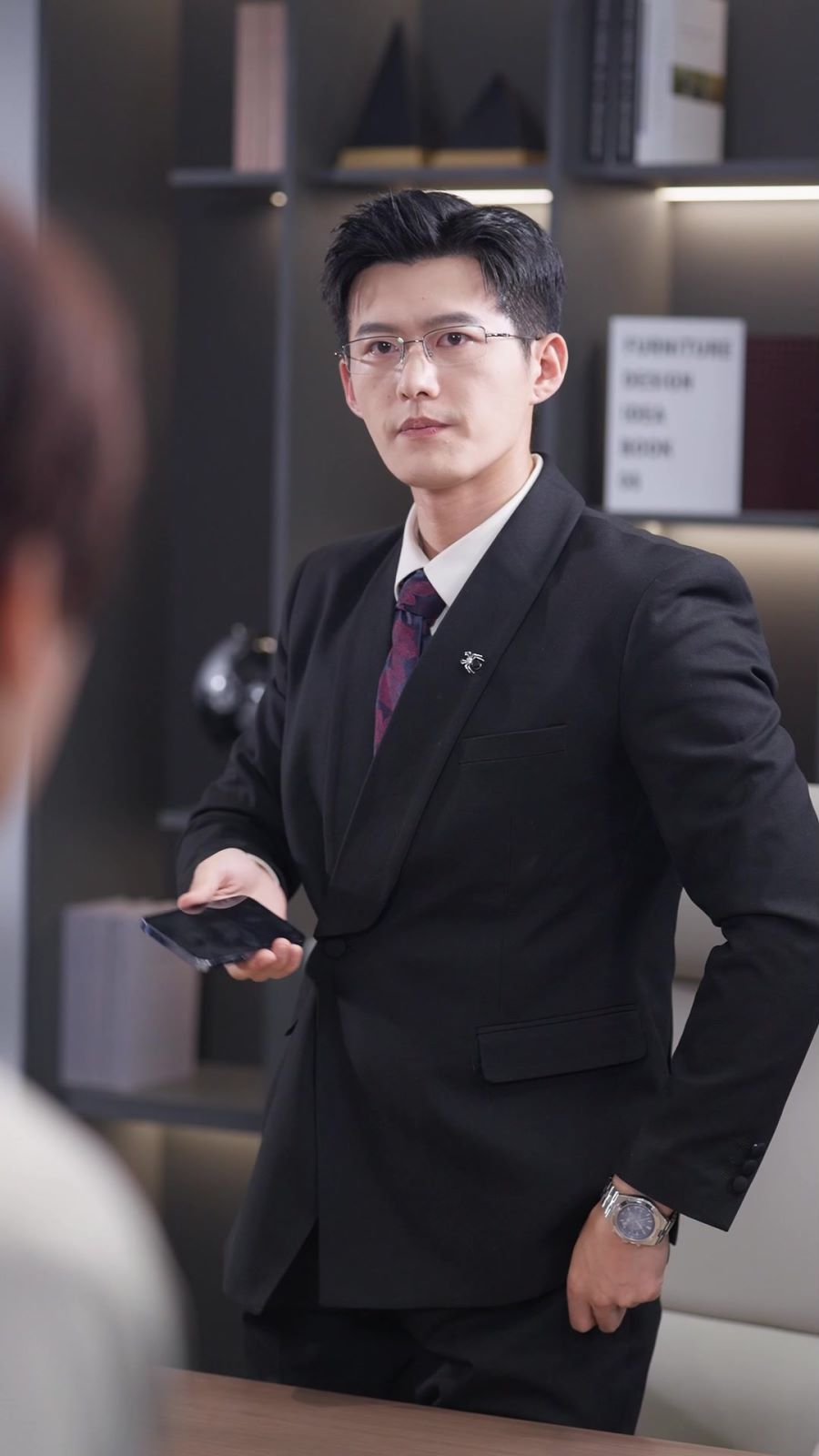 女扮男装后我掰弯了闪婚总裁}