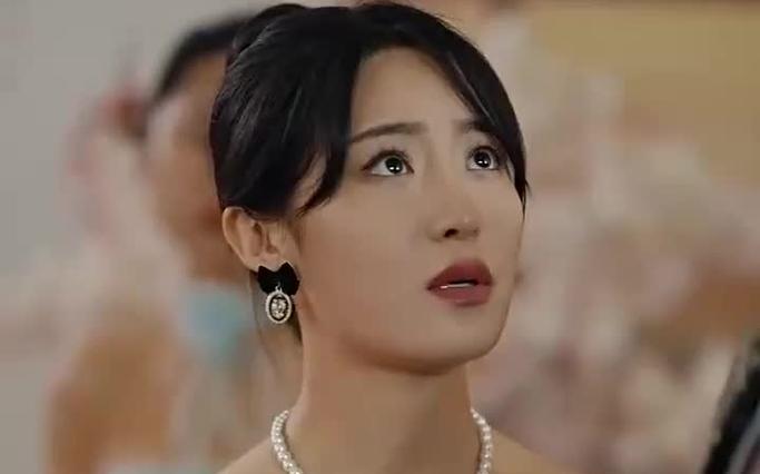 巅峰神婿}