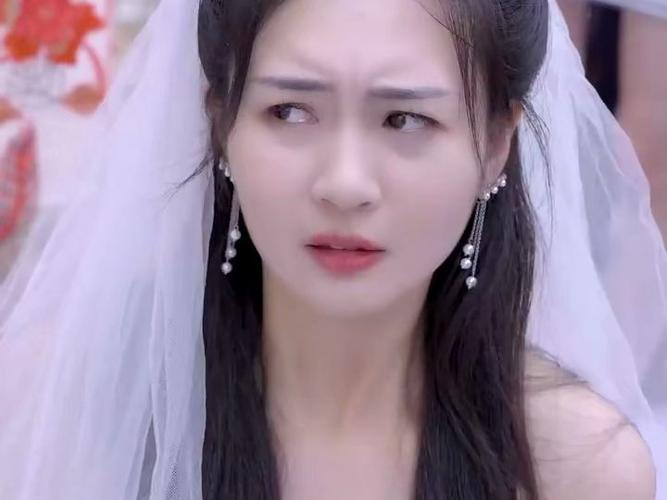 虐爱成瘾：霸总不肯放过我}
