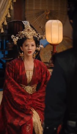 大御儿之烛阴女王}