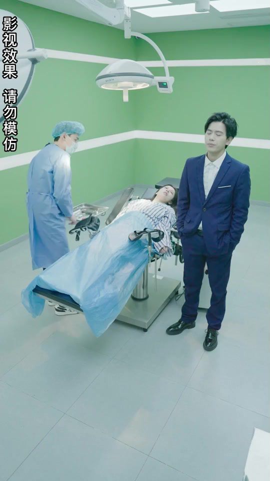 离婚后，傅总追妻跪求原谅！}