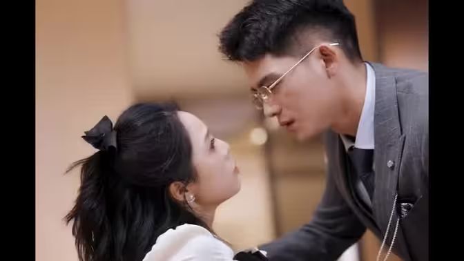 糟糕，穿成虐文女主了}