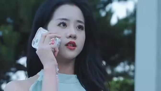 先婚后爱，神秘老公宠翻天}