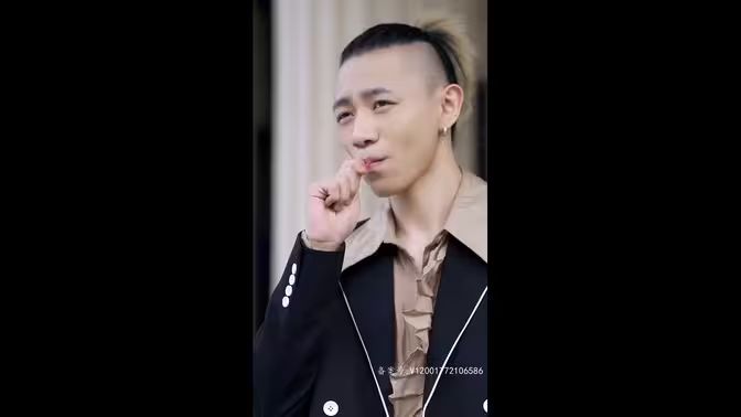 奇门傻婿（奇门神婿）}