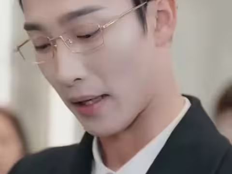 她儿砸被大佬盯上了}
