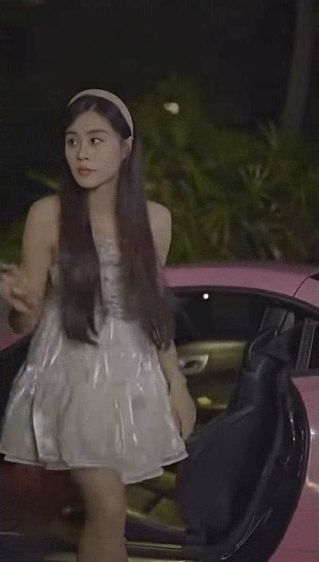 重生，消失的她}